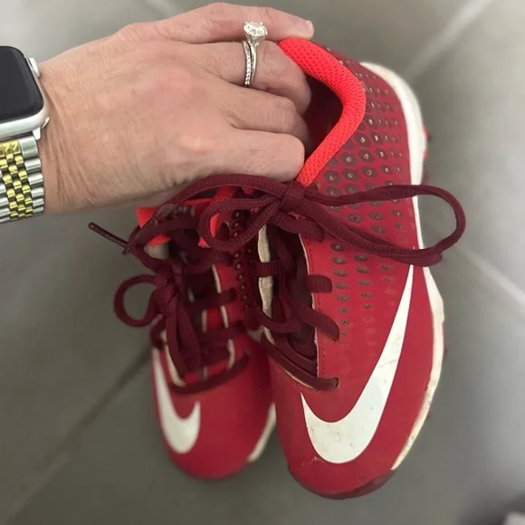 Nike Kids Red and White Sneakers - Picture 2 of 4